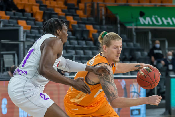 伯恩茅斯凭 伯恩茅斯凭